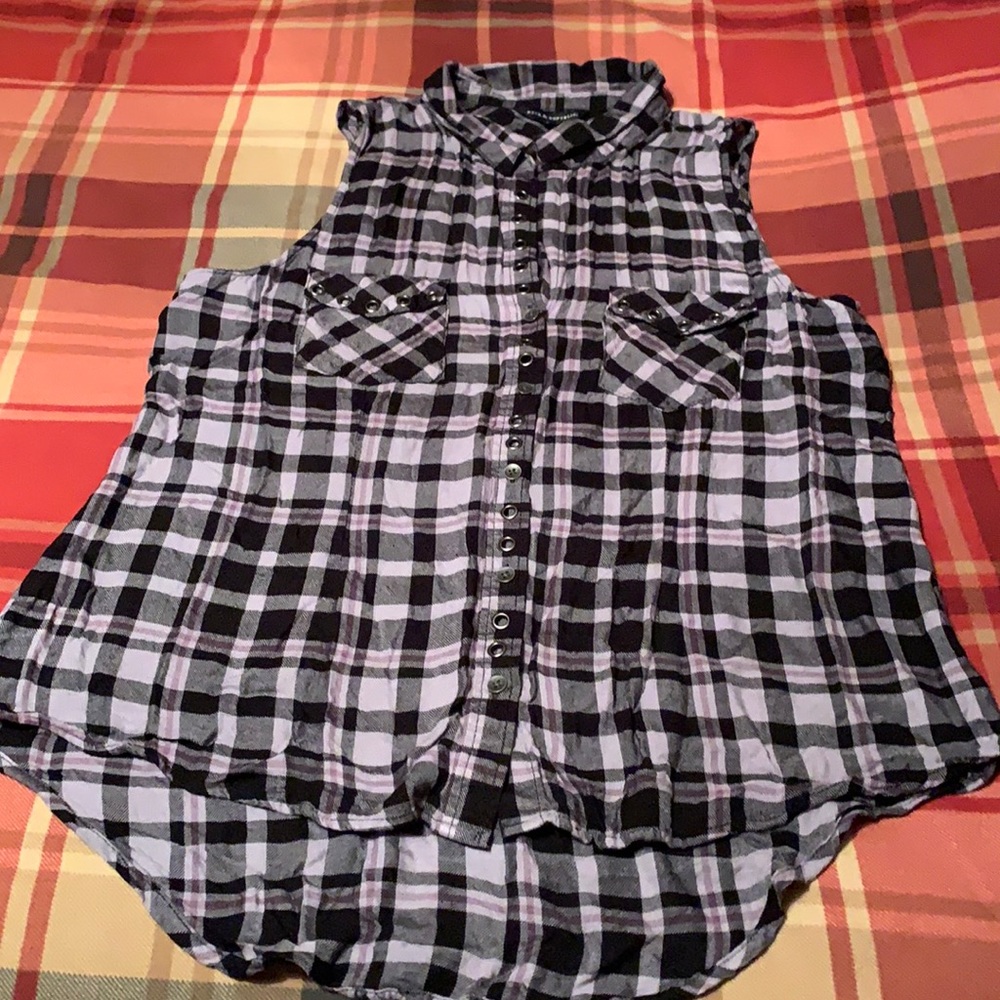 Rock and Republic tank